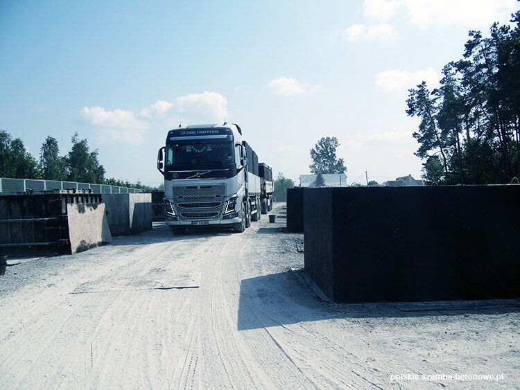 Transport szamb betonowych  w Bielsku Podlaskim